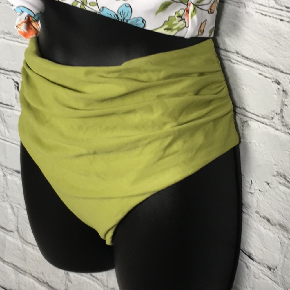 High Waisted Bikini Bottoms High Cut Tummy Control - Picture 2 of 4